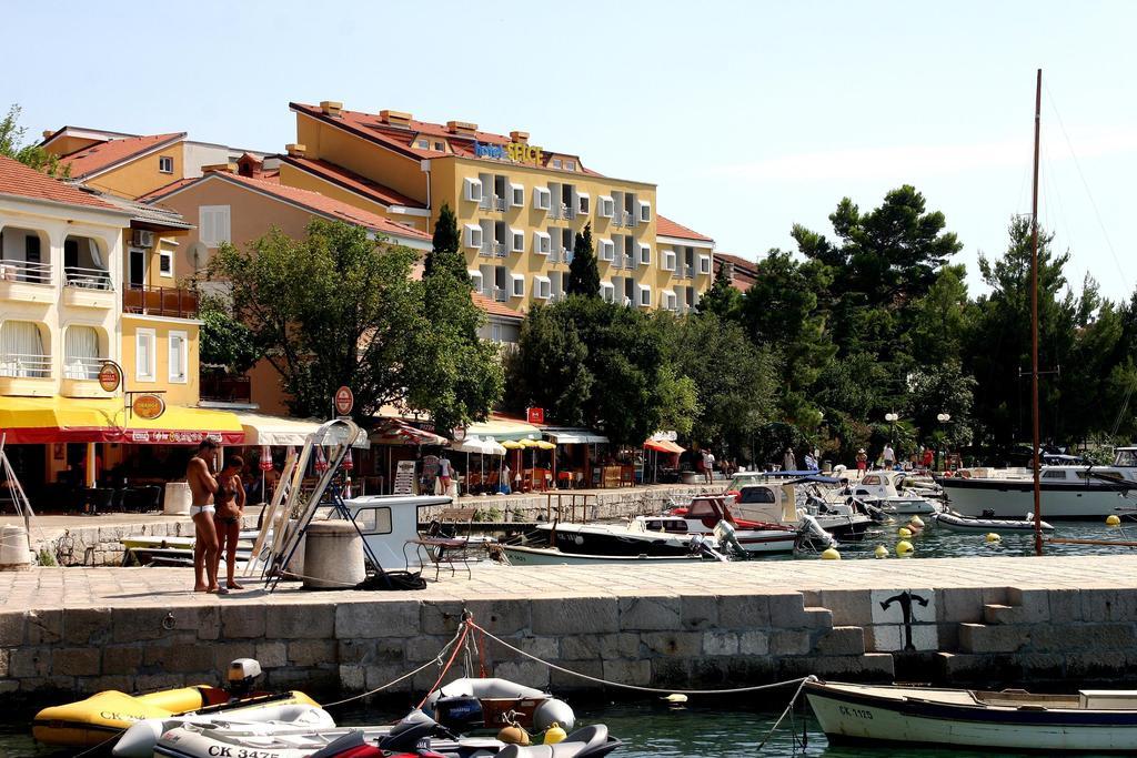 Hotel Selce Exterior foto