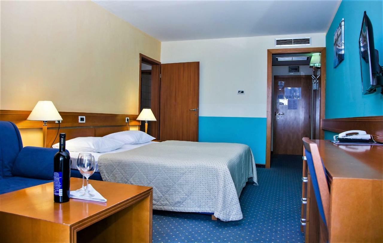 Hotel Selce Exterior foto