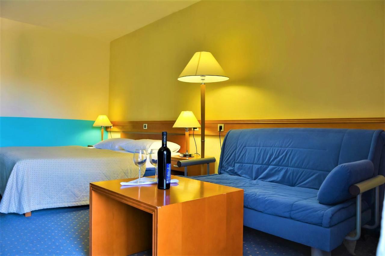 Hotel Selce Exterior foto