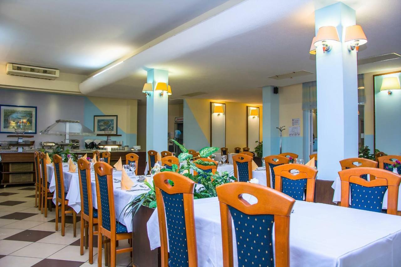 Hotel Selce Exterior foto